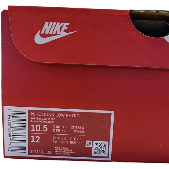 Nike Dunk Low Retro Black/White aka Panda 10.5 NWT - Picture 5 of 8